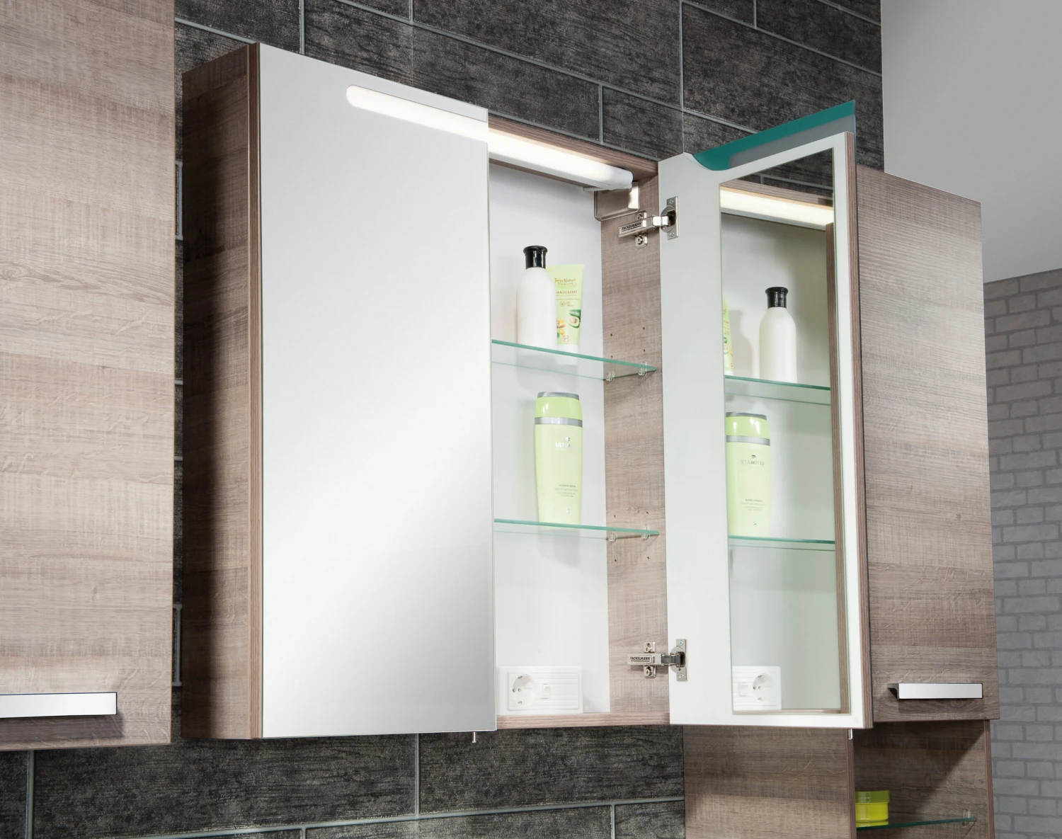Fackelmann Spiegelschrank A-Vero 4 Fackelmann Spiegelschrank A-Vero – Bild 2