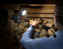 Brennenstuhl Batterie LED Strahler Lufos 200 IP 13 Brennenstuhl Batterie LED Strahler Lufos 200 IP -Heimtextilien 4007123656936 1178900 a012 others