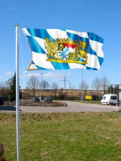 Albrecht & Radke Fahnenmast Inkl. 2x Fahnen