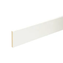 Neuhofer Flachleiste, Fichte/Kiefer Weiß Lackiert