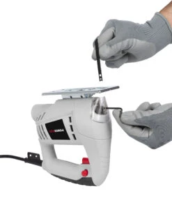 PowerPlus Stichsäge 13 PowerPlus Stichsäge -Heimtextilien 755666 powc20100e