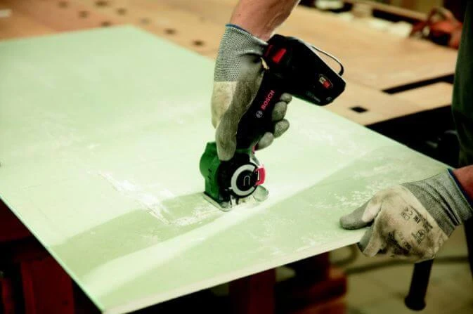 Bosch NanoBlade-Säge AdvancedCut 18, Akkubetrieben 5 Bosch NanoBlade-Säge AdvancedCut 18, Akkubetrieben – Bild 3